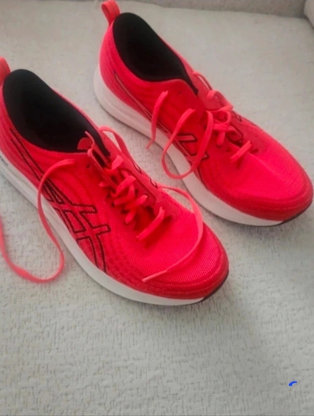 Asics Men's Neon Pink Lace-Up Running Sneakers